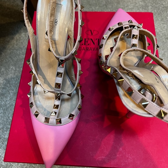Authentic Valentino pink pumps - Picture 8 of 8